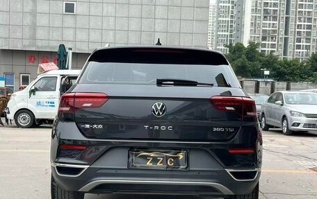 Volkswagen T-Roc I, 2021 год, 1 620 000 рублей, 5 фотография