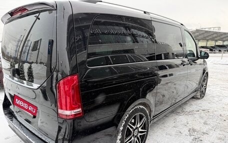 Mercedes-Benz V-Класс, 2020 год, 5 900 000 рублей, 4 фотография