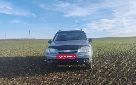 Chevrolet Niva I рестайлинг, 2012 год, 500 000 рублей, 8 фотография