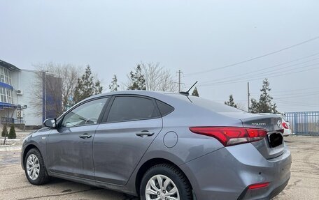 Hyundai Solaris II рестайлинг, 2019 год, 1 400 000 рублей, 2 фотография