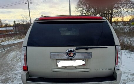 Cadillac Escalade III, 2013 год, 1 400 000 рублей, 4 фотография