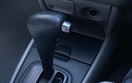 Mazda 323, 2002 год, 450 000 рублей, 12 фотография