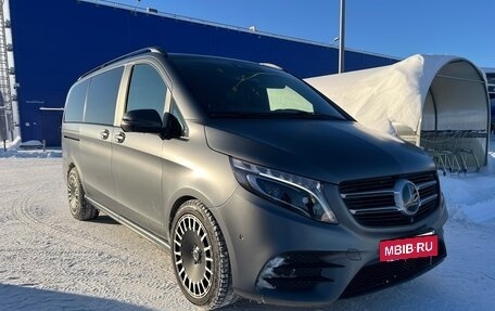 Mercedes-Benz V-Класс, 2018 год, 5 800 000 рублей, 2 фотография