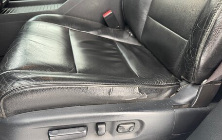 Honda Pilot III рестайлинг, 2012 год, 2 000 000 рублей, 14 фотография