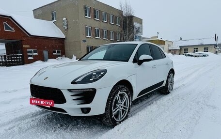 Porsche Macan I рестайлинг, 2017 год, 4 200 000 рублей, 4 фотография