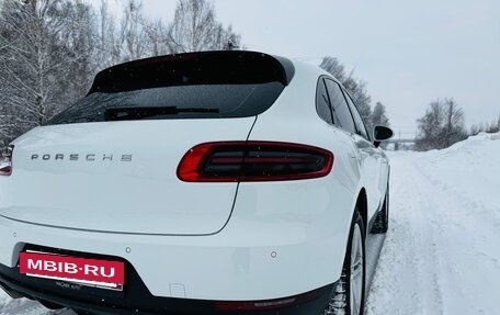 Porsche Macan I рестайлинг, 2017 год, 4 200 000 рублей, 7 фотография