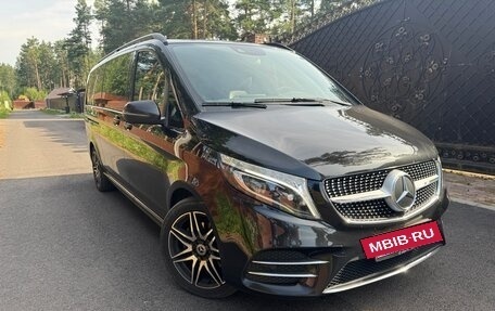 Mercedes-Benz V-Класс, 2021 год, 7 950 000 рублей, 13 фотография