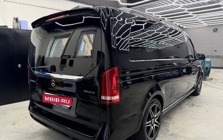 Mercedes-Benz V-Класс, 2021 год, 7 950 000 рублей, 4 фотография