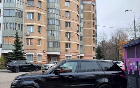 Land Rover Range Rover Sport II, 2021 год, 10 000 000 рублей, 3 фотография