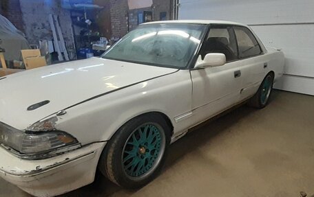 Toyota Mark II VIII (X100), 1990 год, 375 000 рублей, 2 фотография