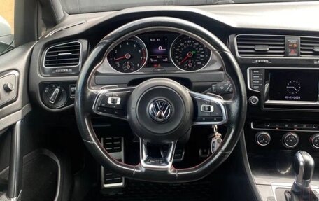 Volkswagen Golf GTI VII, 2014 год, 2 000 000 рублей, 5 фотография