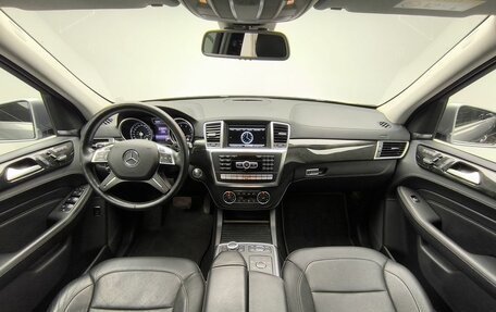 Mercedes-Benz M-Класс, 2015 год, 3 200 000 рублей, 7 фотография