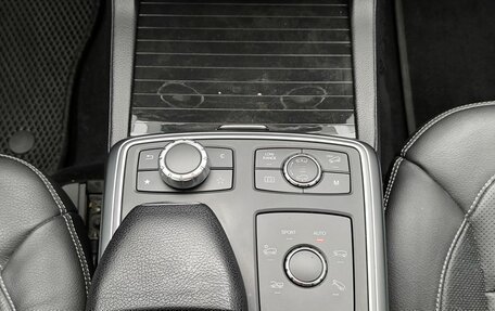 Mercedes-Benz M-Класс, 2015 год, 3 200 000 рублей, 11 фотография