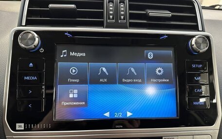 Toyota Land Cruiser Prado 150 рестайлинг 2, 2017 год, 5 399 000 рублей, 28 фотография