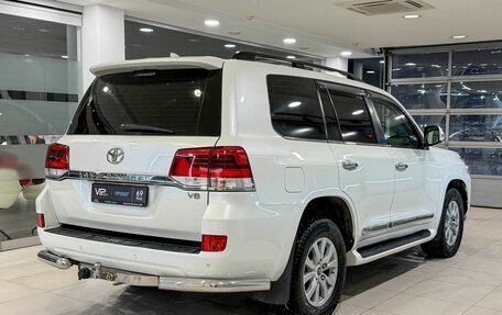 Toyota Land Cruiser 200, 2016 год, 5 717 000 рублей, 6 фотография