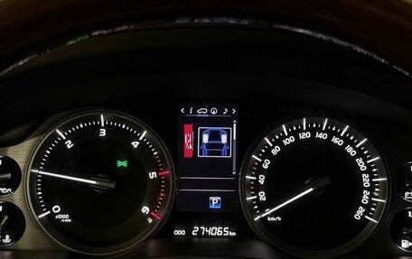 Toyota Land Cruiser 200, 2016 год, 5 717 000 рублей, 17 фотография