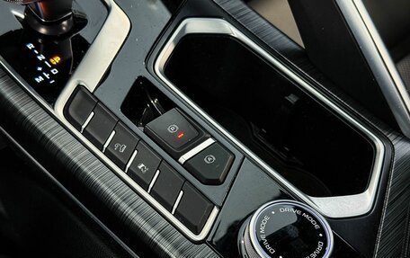 Geely Tugella FY11, 2023 год, 3 335 000 рублей, 17 фотография