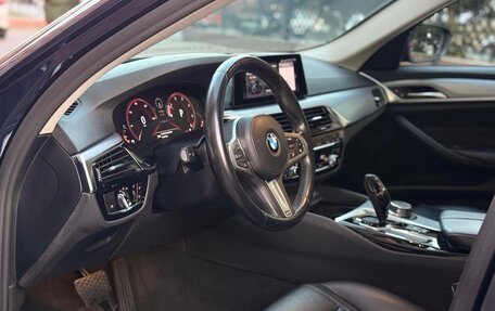 BMW 5 серия, 2018 год, 3 600 000 рублей, 9 фотография