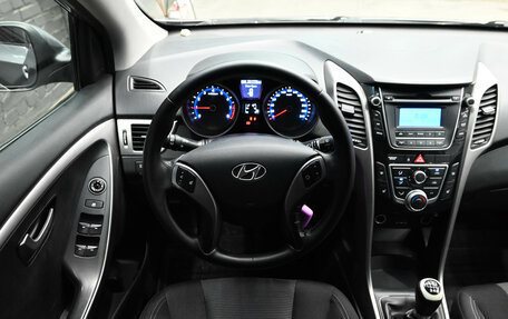 Hyundai i30 II рестайлинг, 2012 год, 840 000 рублей, 12 фотография