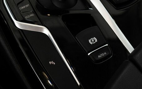 BMW 5 серия, 2019 год, 3 150 000 рублей, 17 фотография