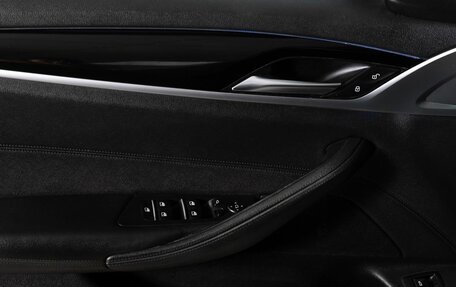 BMW 5 серия, 2019 год, 3 150 000 рублей, 22 фотография