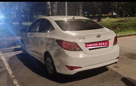 Hyundai Solaris II рестайлинг, 2016 год, 490 000 рублей, 2 фотография