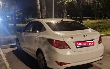 Hyundai Solaris II рестайлинг, 2016 год, 490 000 рублей, 3 фотография