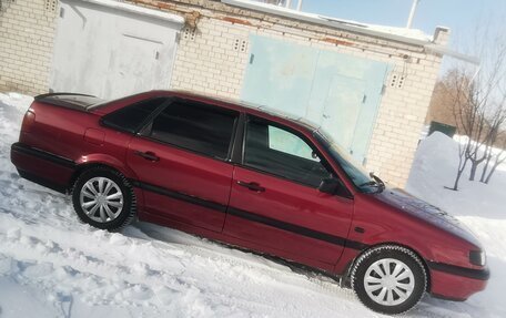 Volkswagen Passat B4, 1994 год, 235 000 рублей, 2 фотография