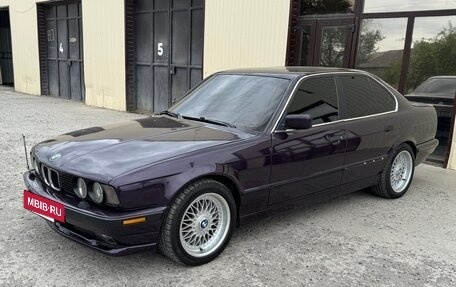 BMW 5 серия, 1991 год, 700 000 рублей, 2 фотография