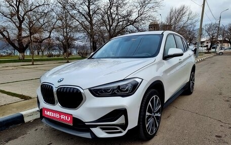 BMW X1, 2020 год, 2 430 000 рублей, 1 фотография