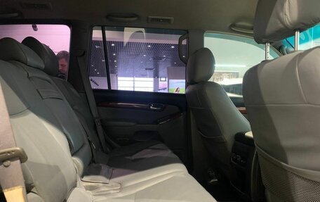 Toyota Land Cruiser Prado 120 рестайлинг, 2008 год, 1 800 000 рублей, 12 фотография