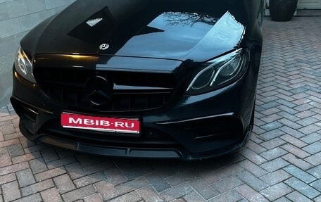 Mercedes-Benz E-Класс, 2017 год, 3 000 000 рублей, 1 фотография