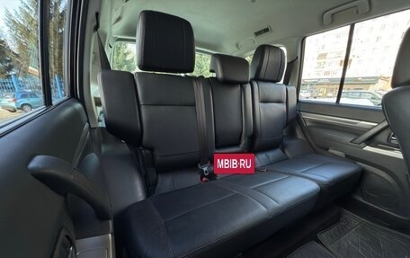 Mitsubishi Pajero IV, 2015 год, 2 999 999 рублей, 34 фотография