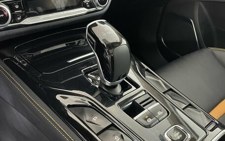 FAW Bestune T77, 2023 год, 1 895 000 рублей, 18 фотография