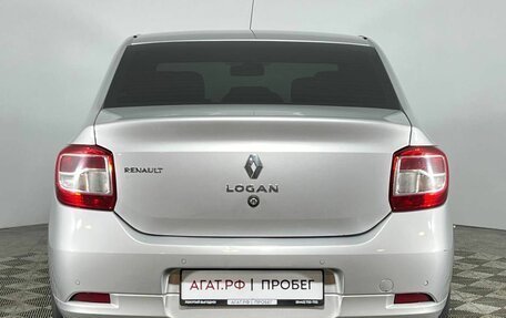 Renault Logan II, 2015 год, 780 000 рублей, 6 фотография