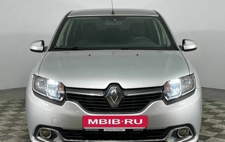 Renault Logan II, 2015 год, 780 000 рублей, 2 фотография