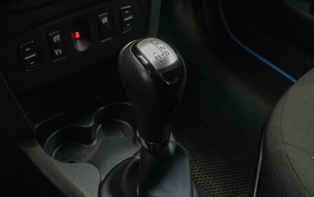 Renault Sandero II рестайлинг, 2015 год, 1 049 000 рублей, 19 фотография