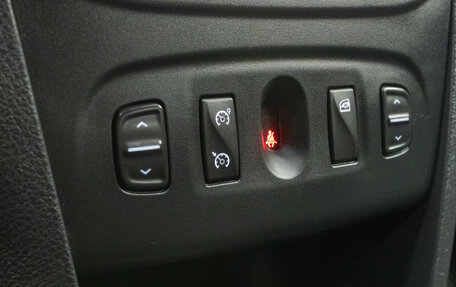 Renault Sandero II рестайлинг, 2015 год, 1 049 000 рублей, 18 фотография