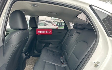 KIA K3, 2019 год, 2 000 000 рублей, 24 фотография