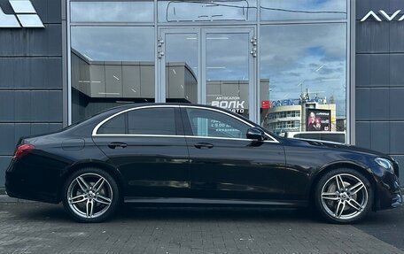 Mercedes-Benz E-Класс, 2018 год, 3 300 000 рублей, 6 фотография