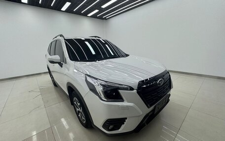 Subaru Forester, 2022 год, 3 280 000 рублей, 3 фотография
