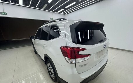 Subaru Forester, 2022 год, 3 280 000 рублей, 6 фотография