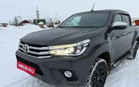 Toyota Hilux VIII, 2018 год, 3 480 000 рублей, 2 фотография