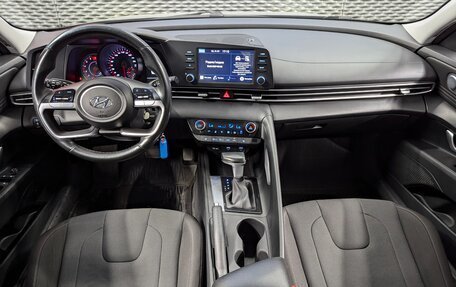 Hyundai Elantra, 2021 год, 1 825 000 рублей, 13 фотография