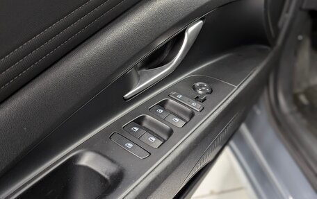 Hyundai Elantra, 2021 год, 1 825 000 рублей, 21 фотография