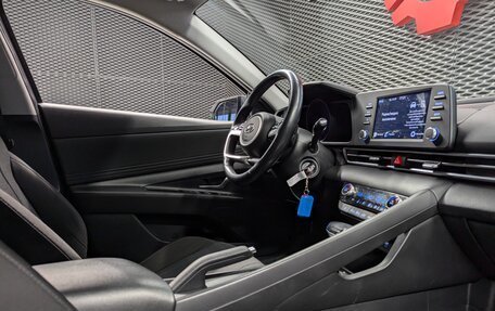 Hyundai Elantra, 2021 год, 1 825 000 рублей, 35 фотография