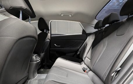 Hyundai Elantra, 2021 год, 1 825 000 рублей, 40 фотография