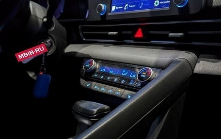 Hyundai Elantra, 2021 год, 1 825 000 рублей, 32 фотография