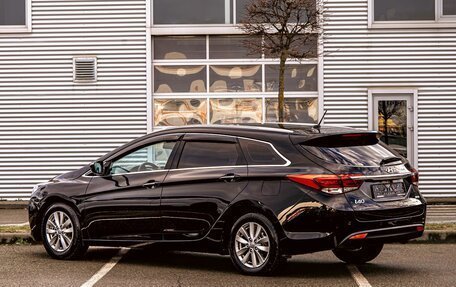 Hyundai i40 I рестайлинг, 2016 год, 1 395 000 рублей, 4 фотография