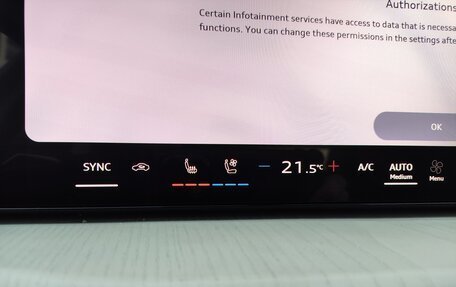 Audi Q5, 2025 год, 7 390 000 рублей, 23 фотография